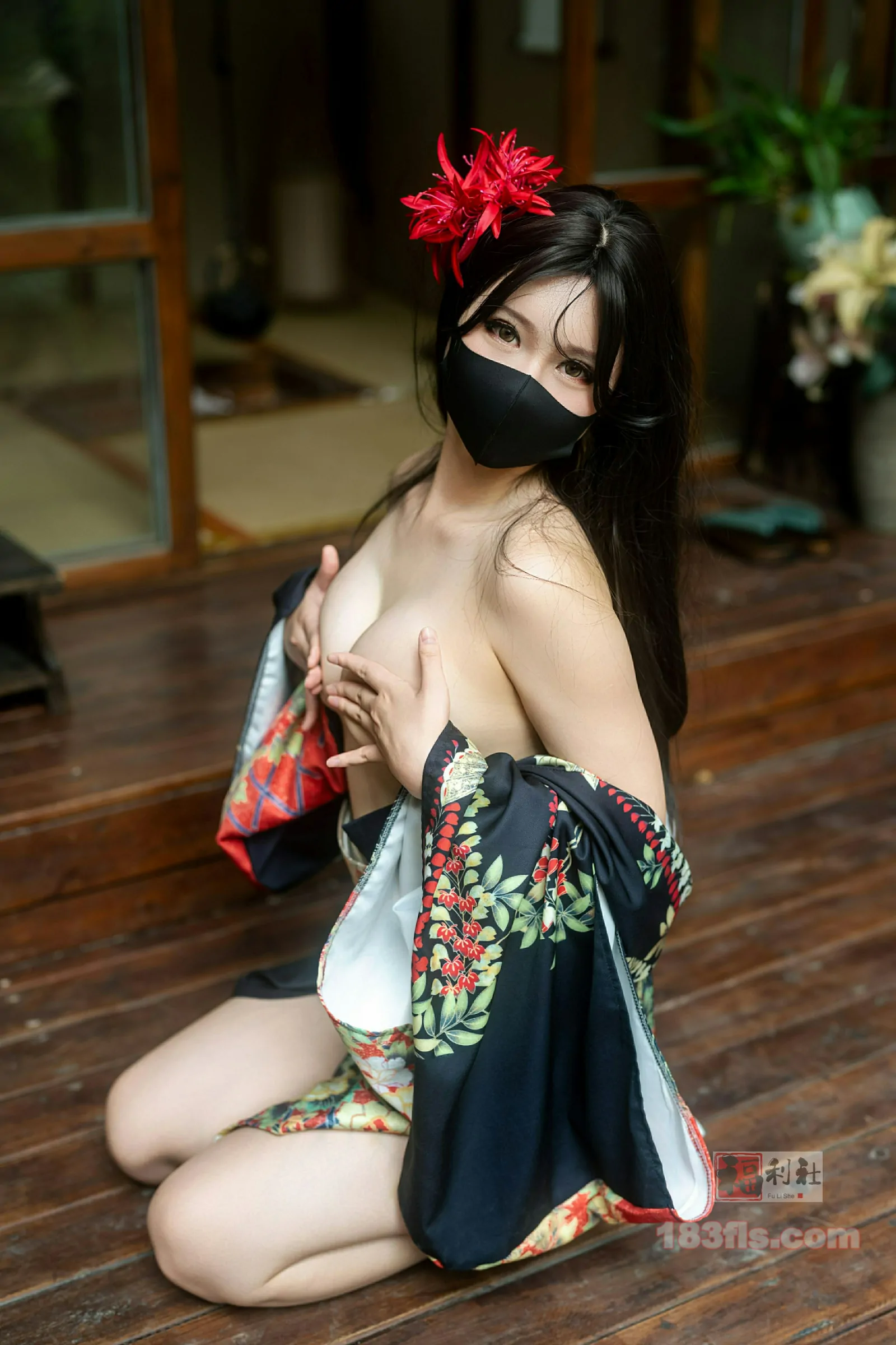 铁手叫兽 - 口罩妹和服